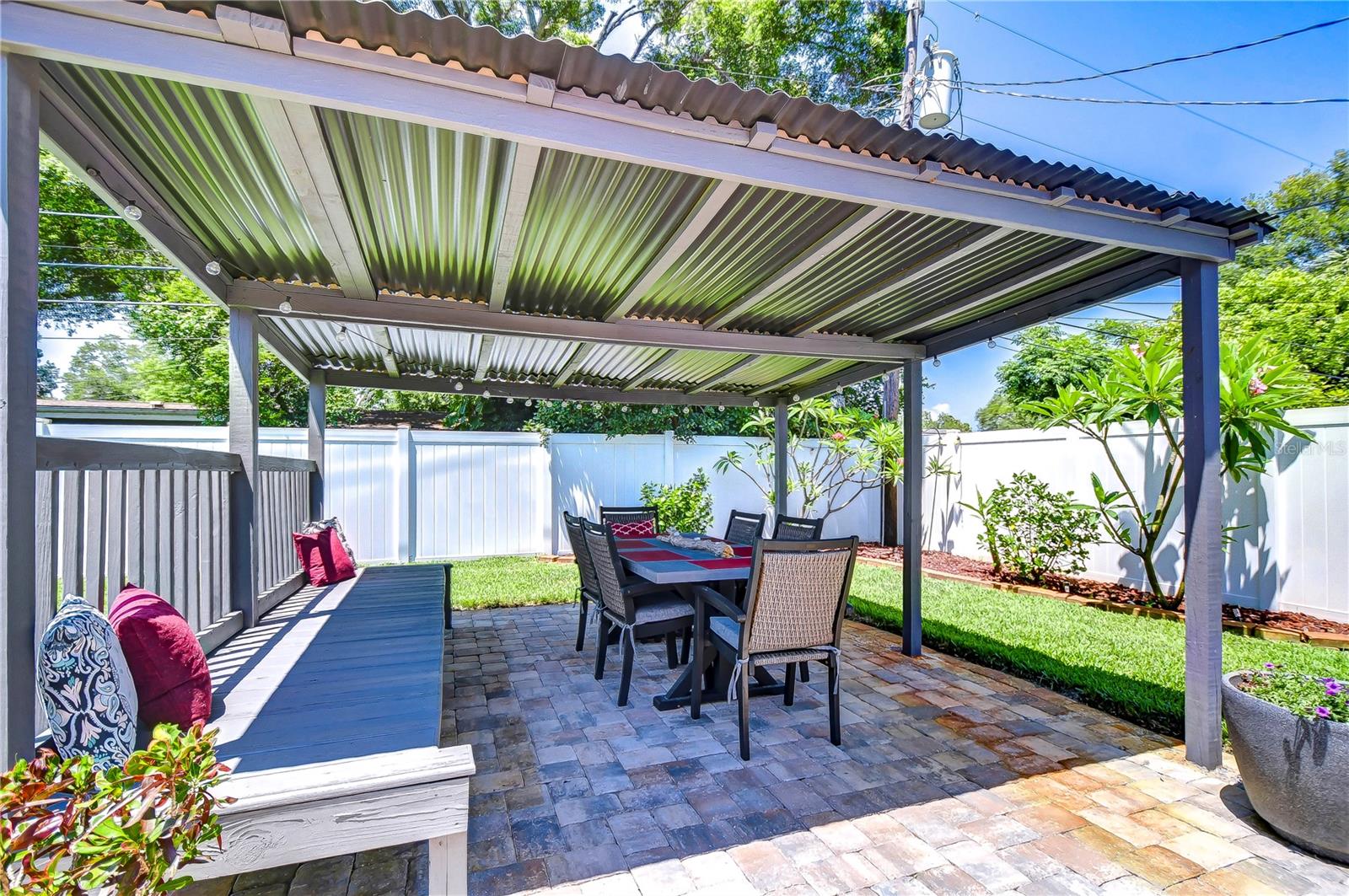 WESTGATE HEIGHTS SOUTH - Residential Lease