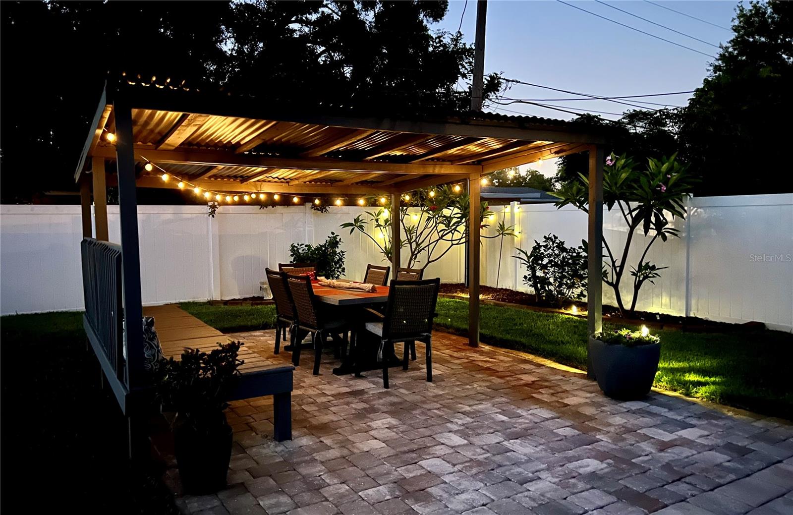 WESTGATE HEIGHTS SOUTH - Residential Lease