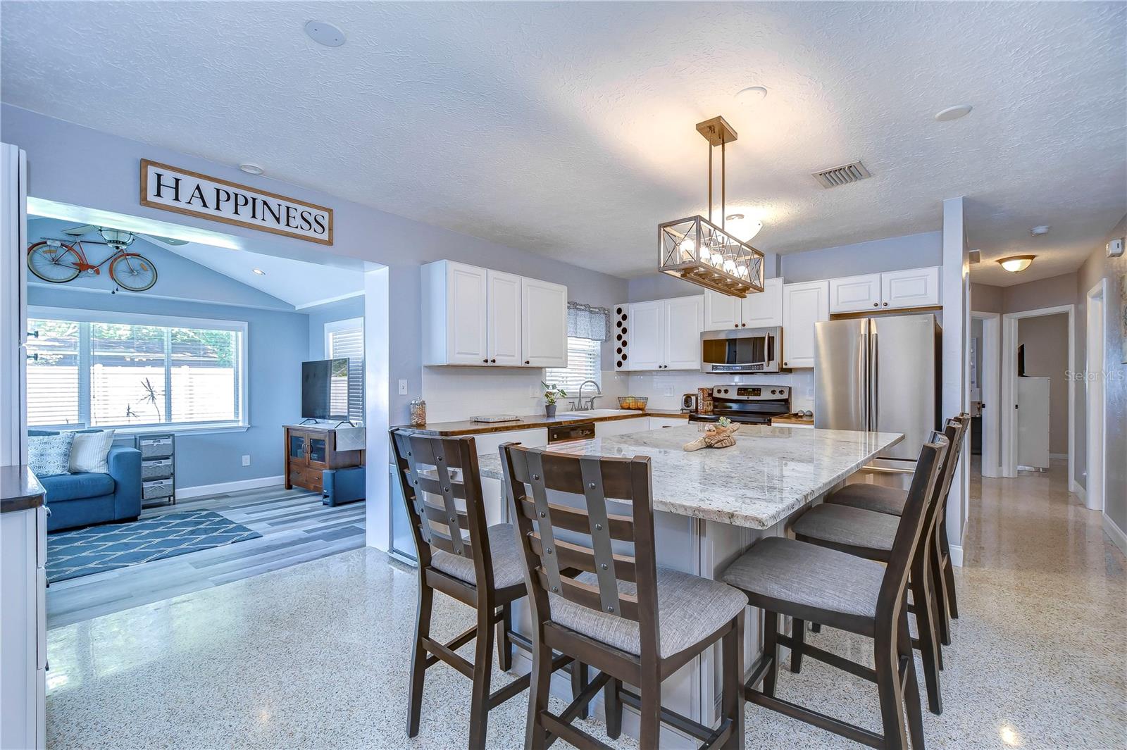 WESTGATE HEIGHTS SOUTH - Residential Lease