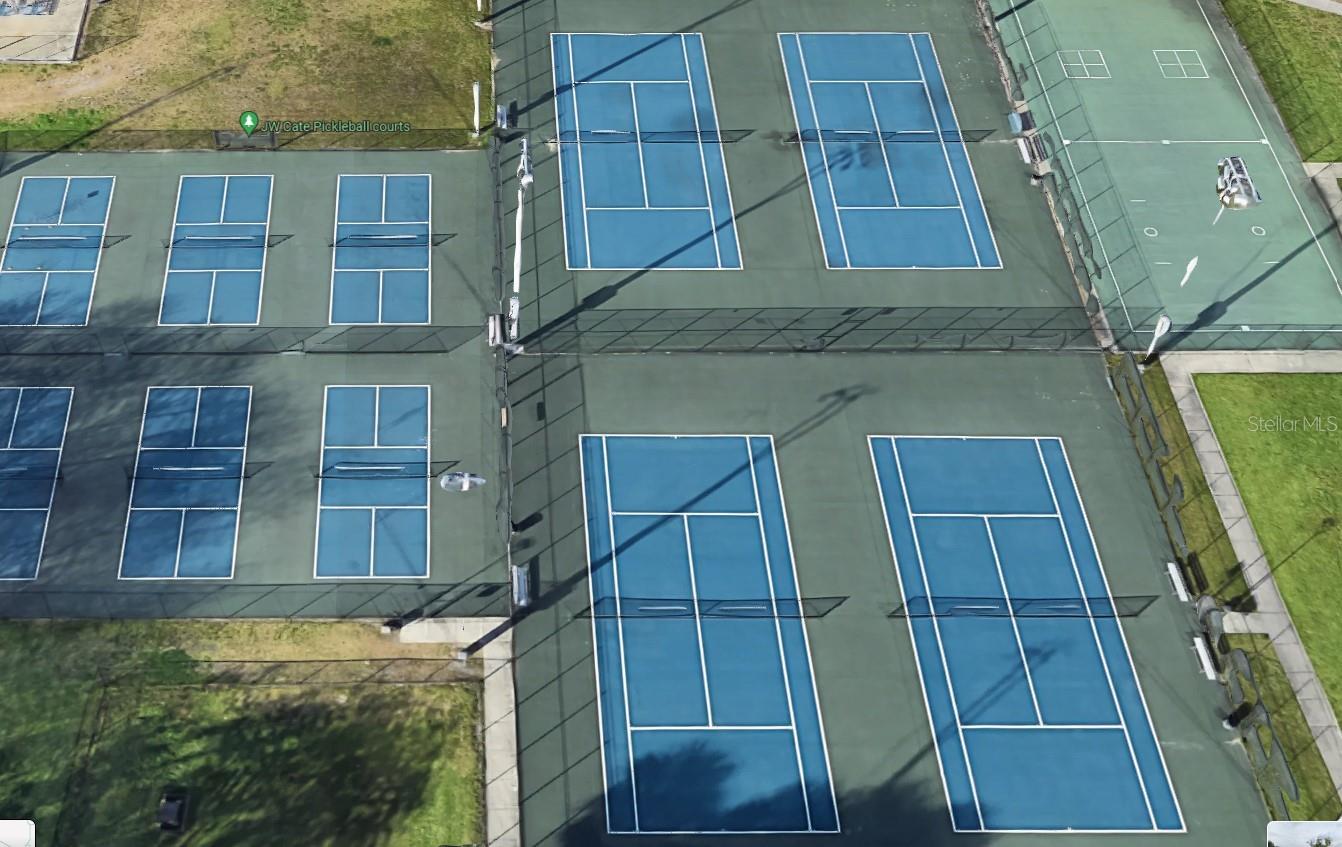 WESTGATE HEIGHTS SOUTH - Residential Lease