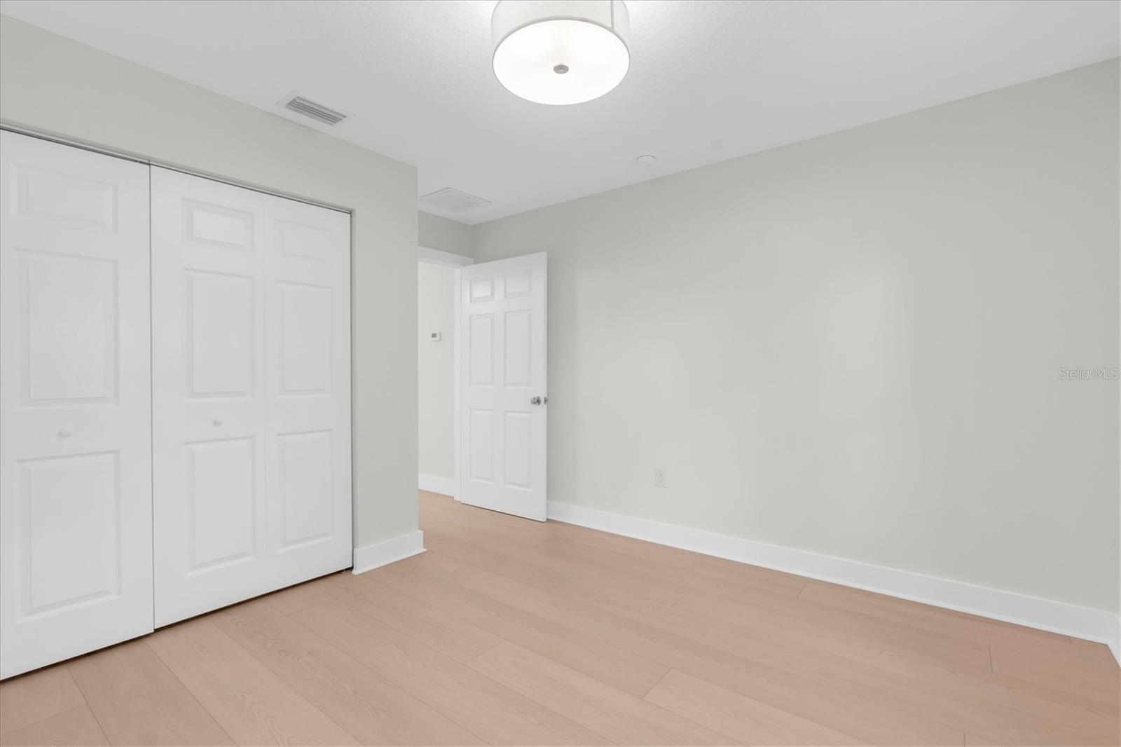ROOSEVELT GROVES - Residential
