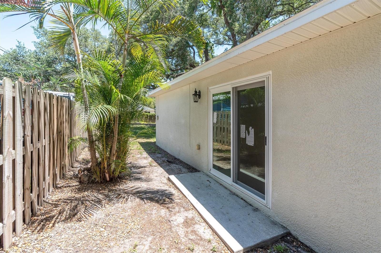 ROOSEVELT GROVES - Residential