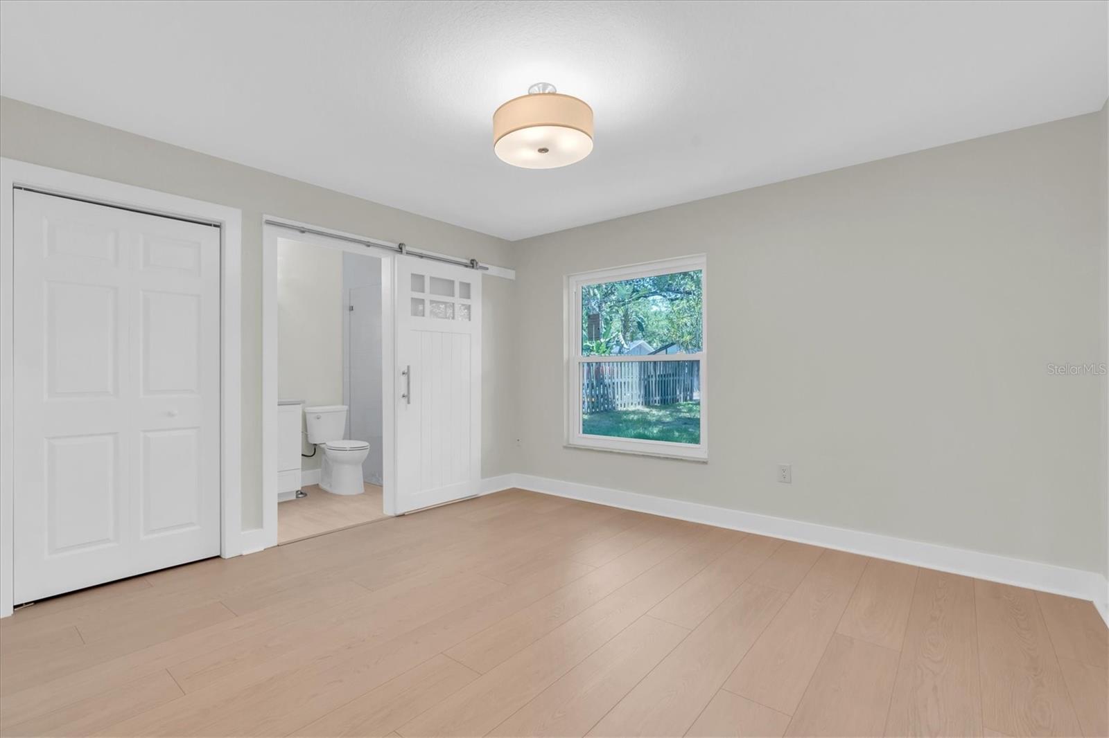 ROOSEVELT GROVES - Residential