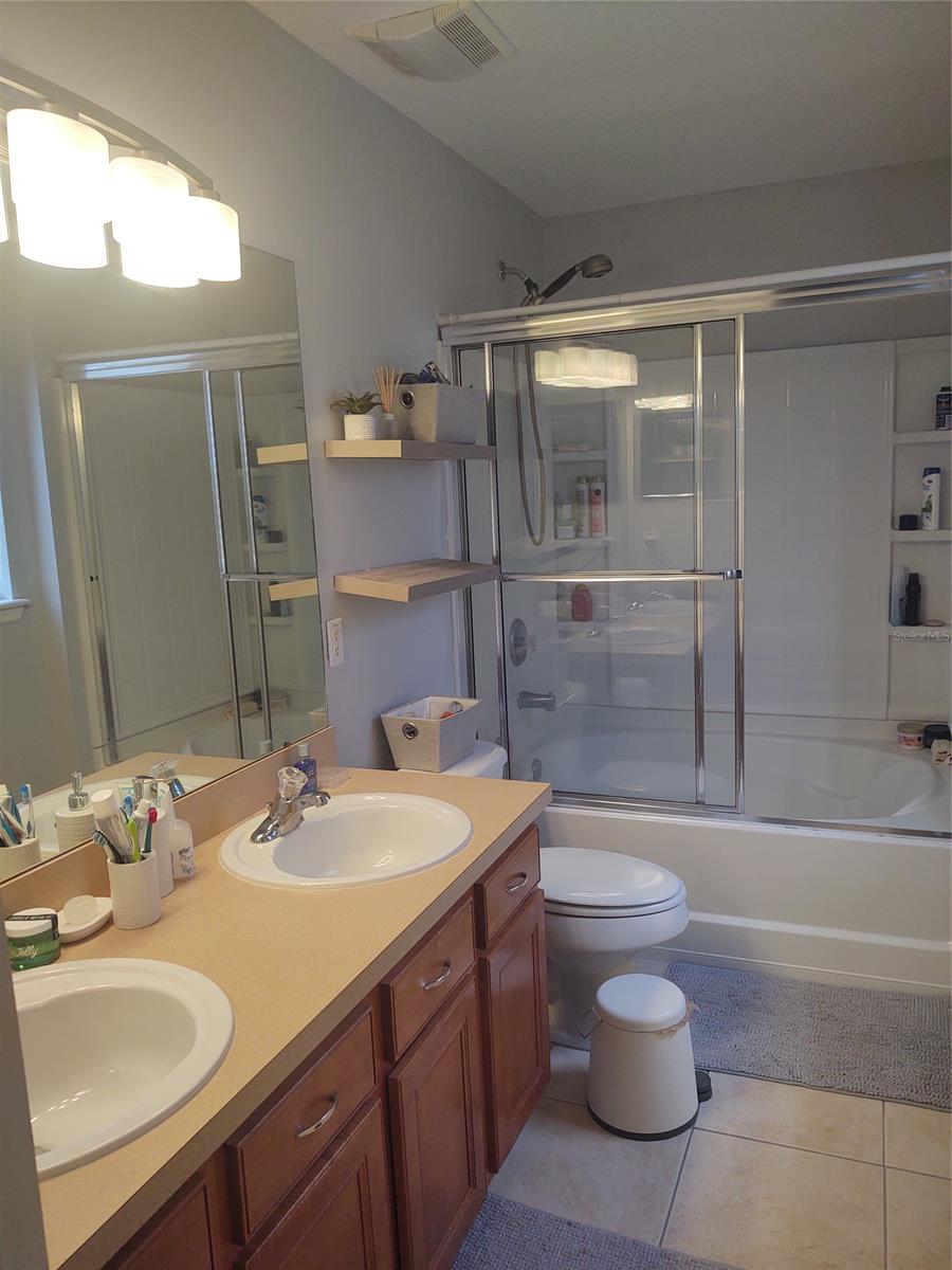 Parkview at Lakeshore - Residential