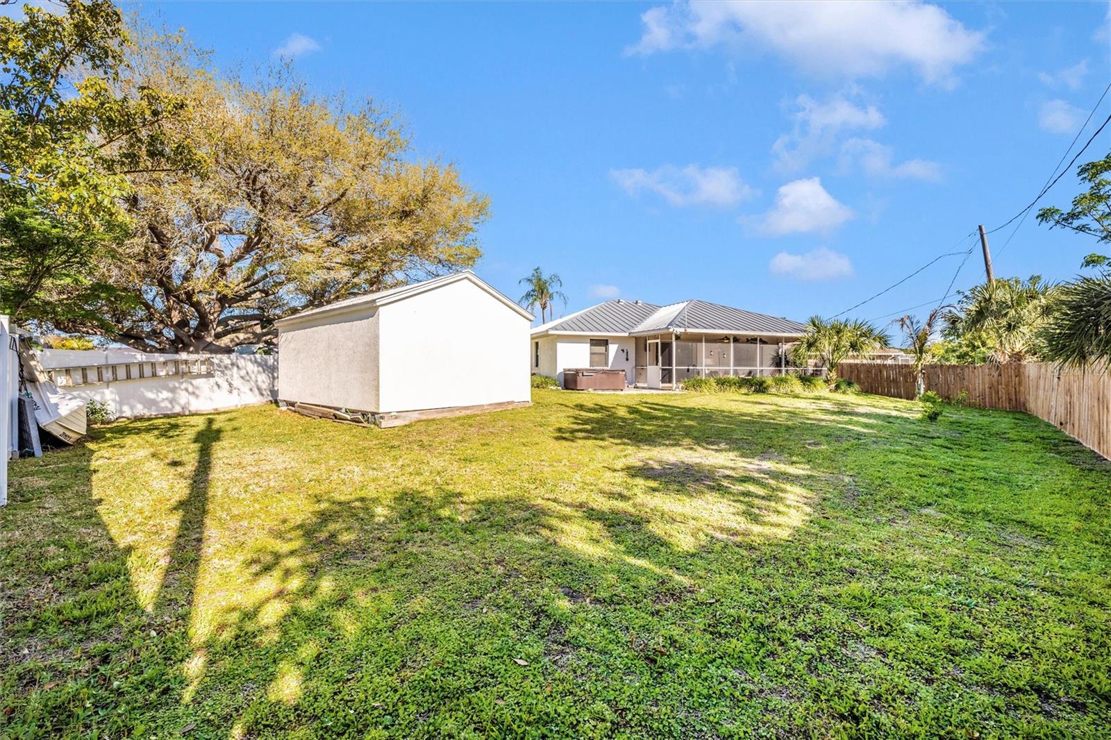 2126 - ENGLEWOOD HEIGHTS SOUTH - Residential