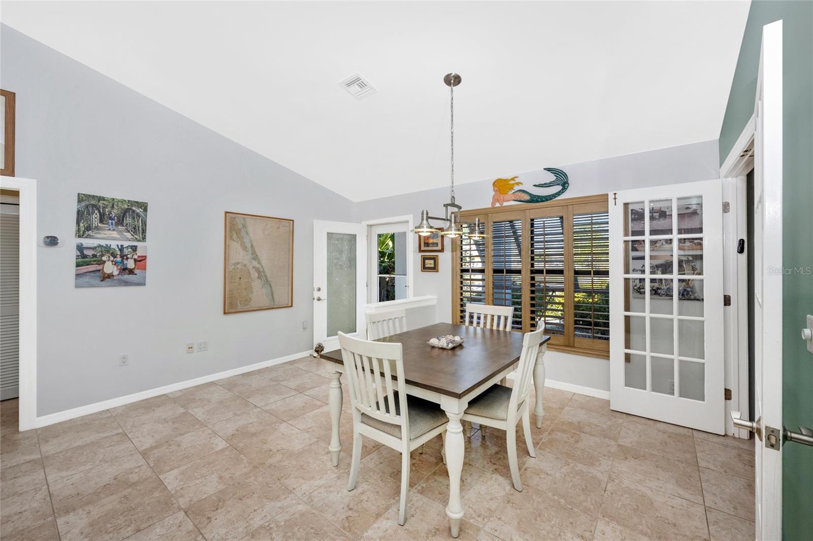 2126 - ENGLEWOOD HEIGHTS SOUTH - Residential