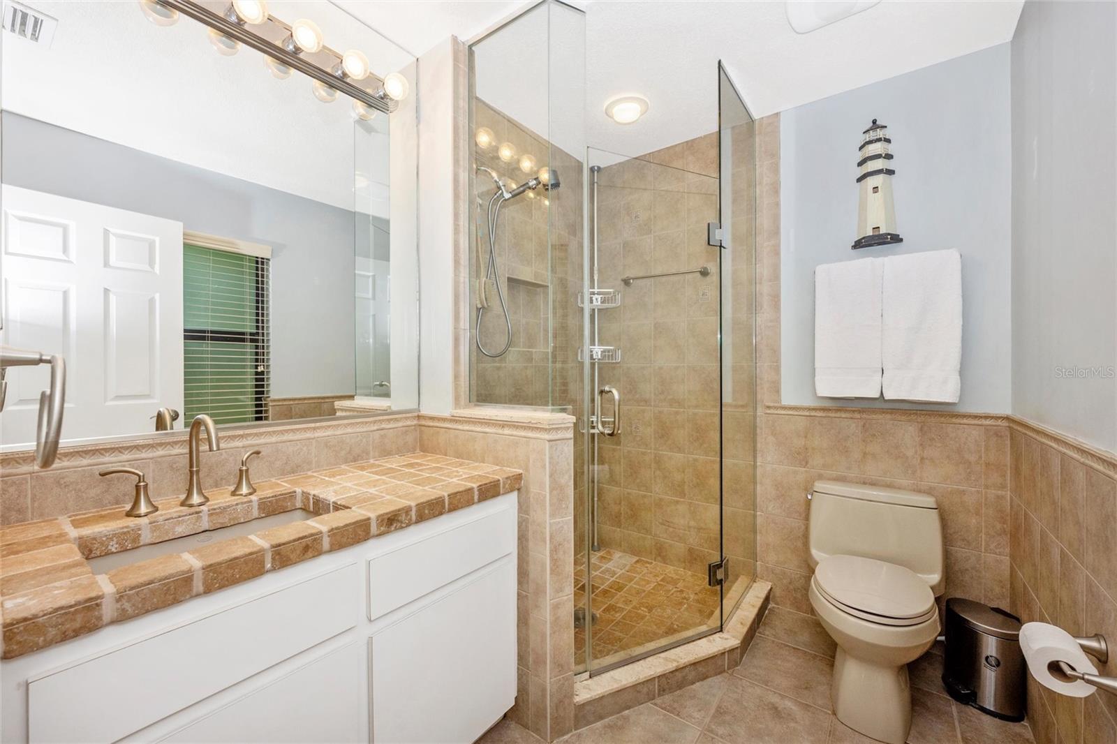 2126 - ENGLEWOOD HEIGHTS SOUTH - Residential