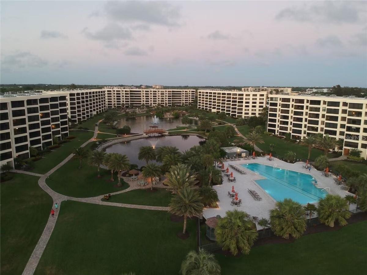 GULF & BAY CLUB PH 6 - Residential Lease