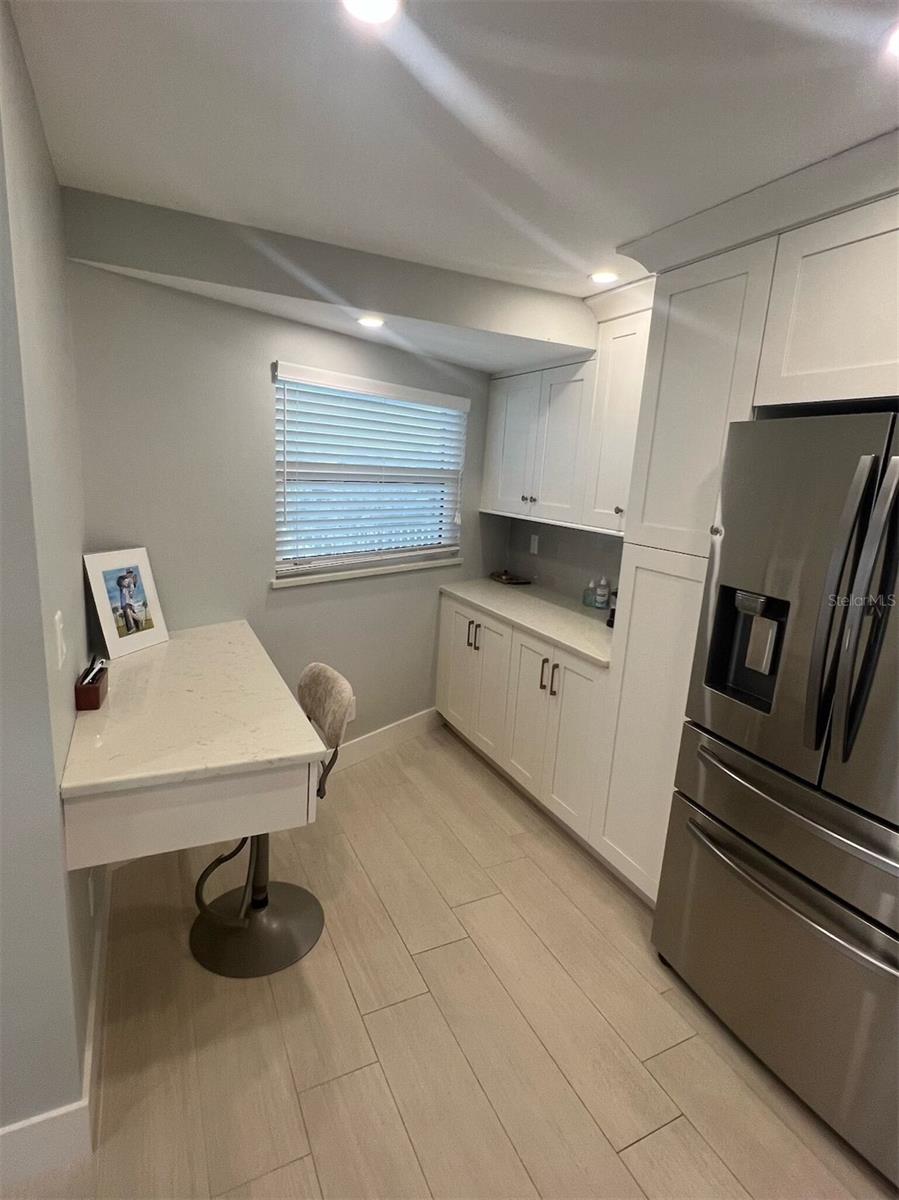 GULF & BAY CLUB PH 6 - Residential Lease