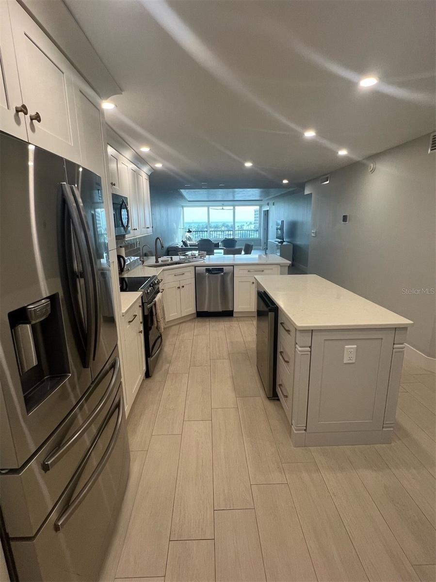 GULF & BAY CLUB PH 6 - Residential Lease