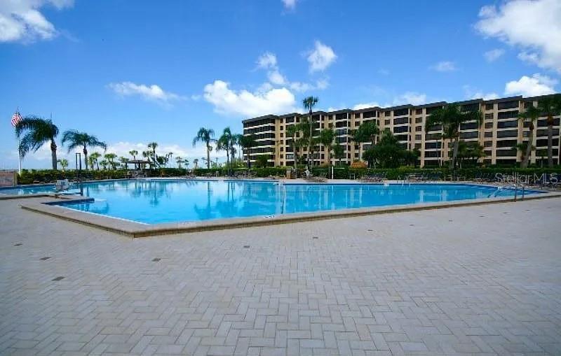 GULF & BAY CLUB PH 6 - Residential Lease