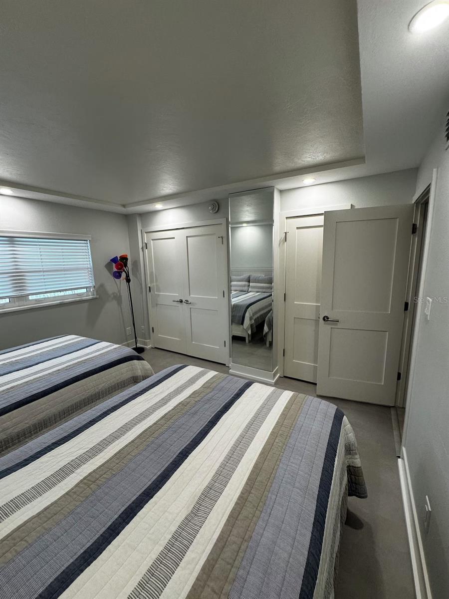 GULF & BAY CLUB PH 6 - Residential Lease