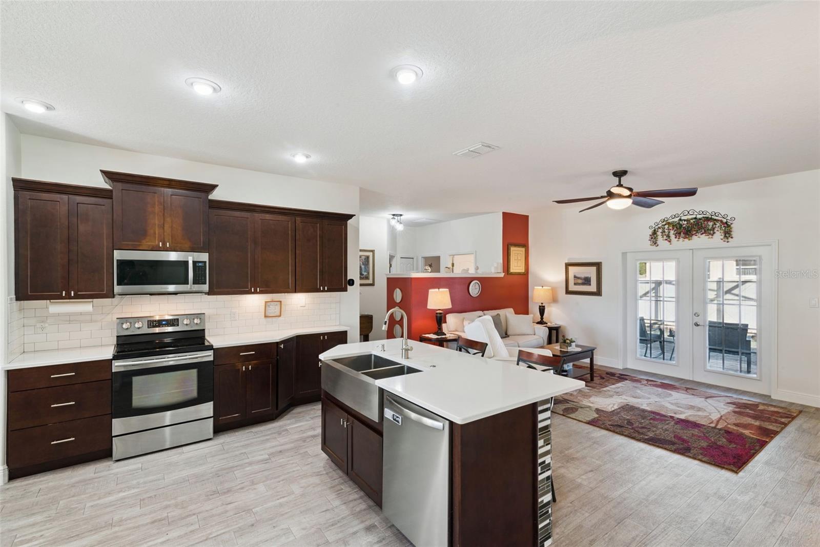 LEESBURG SLEEPY HOLLOW FIRST ADD - Residential