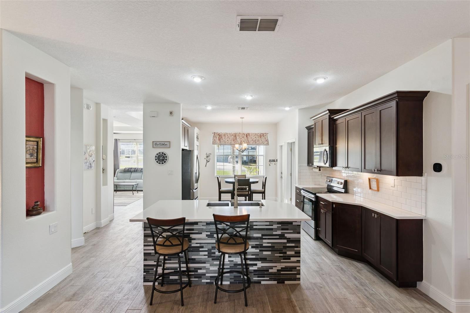 LEESBURG SLEEPY HOLLOW FIRST ADD - Residential