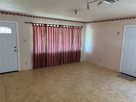 Tiny photo for 131 N C 470, Lake Panasoffkee, FL 33538 (MLS # G5109493)