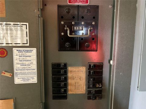 Tiny photo for 131 N C 470, Lake Panasoffkee, FL 33538 (MLS # G5109493)