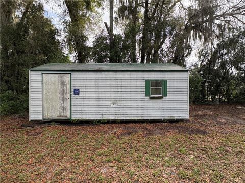 Tiny photo for 131 N C 470, Lake Panasoffkee, FL 33538 (MLS # G5109493)