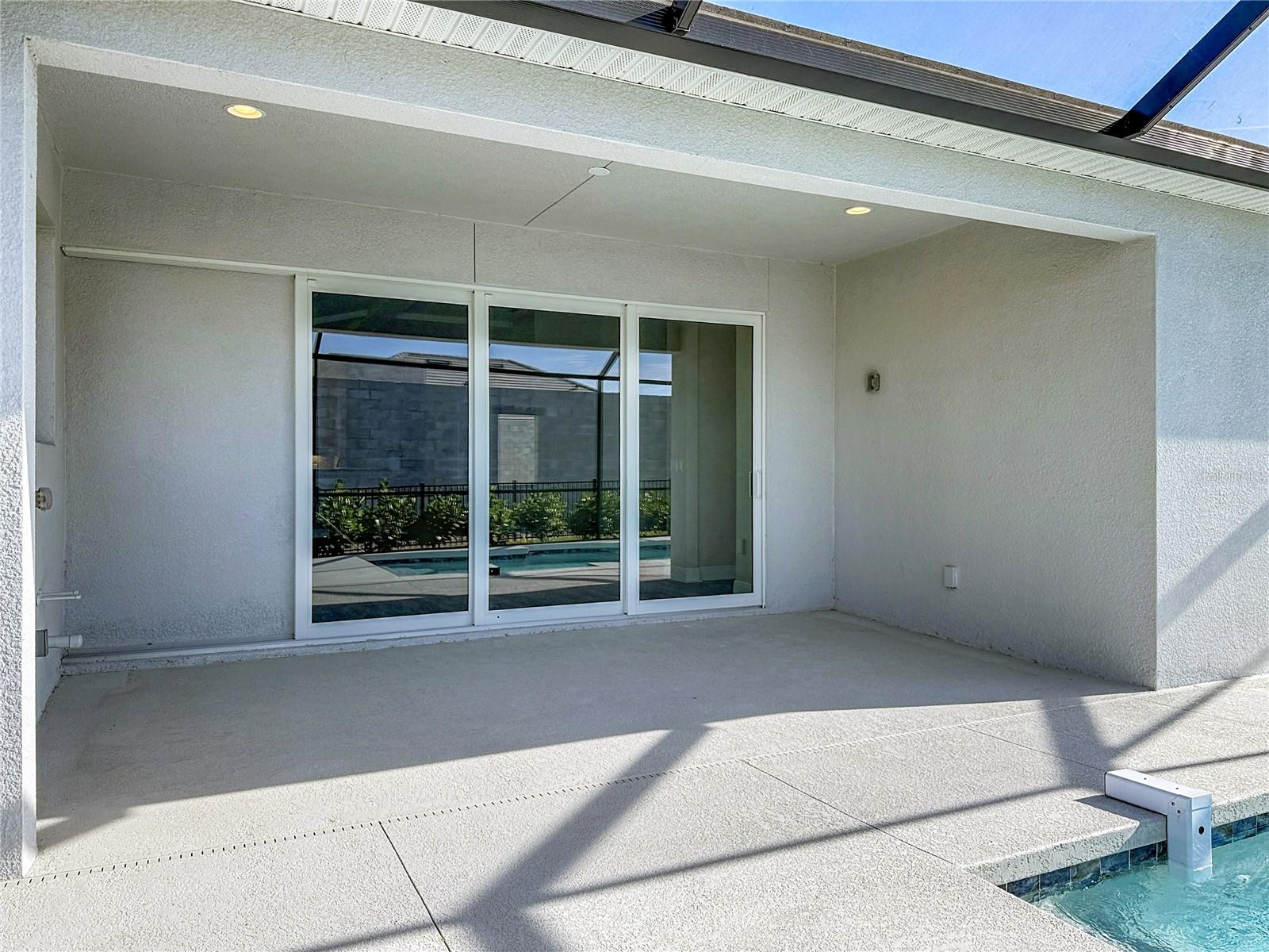 WATERCOLOR PLACE PH II - Residential