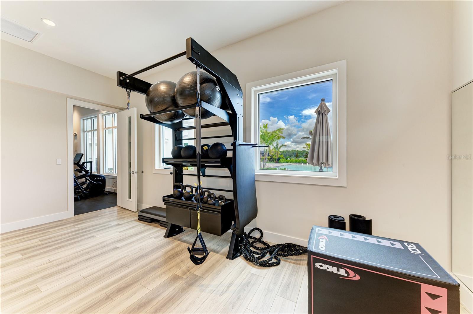 WATERCOLOR PLACE PH II - Residential