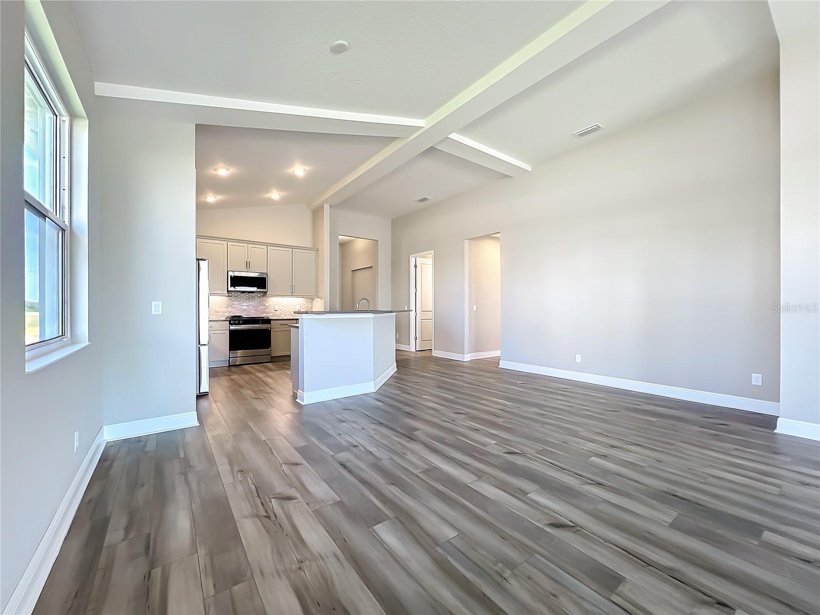 WATERCOLOR PLACE PH II - Residential