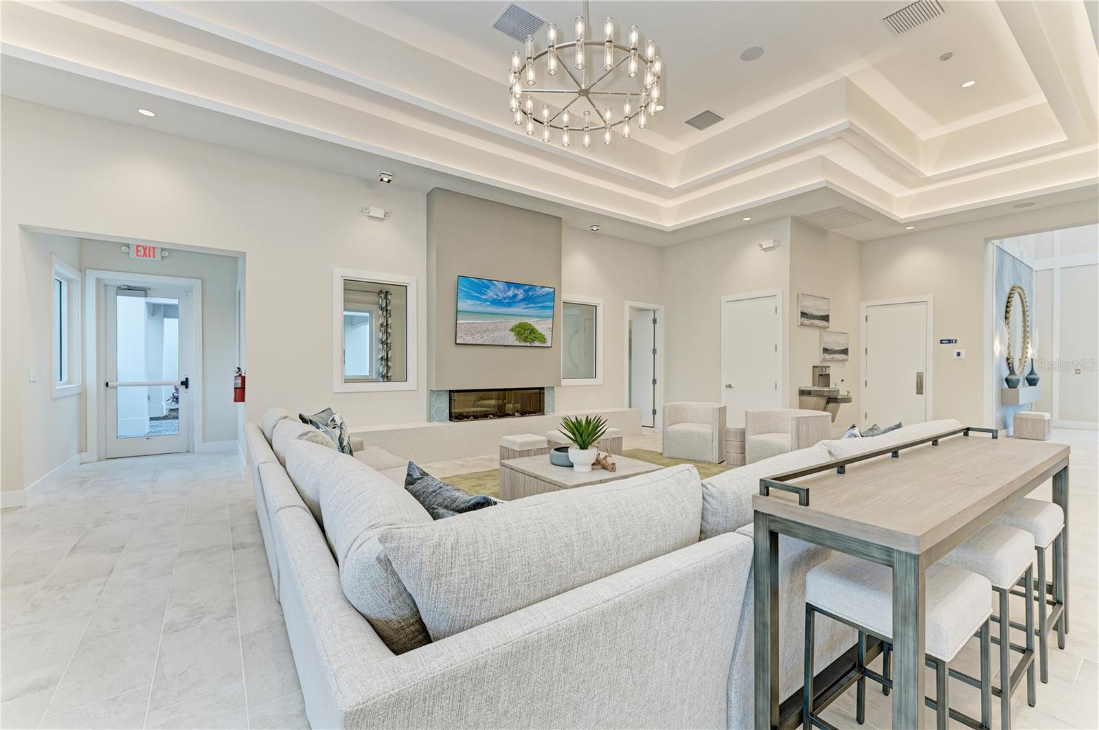 WATERCOLOR PLACE PH II - Residential