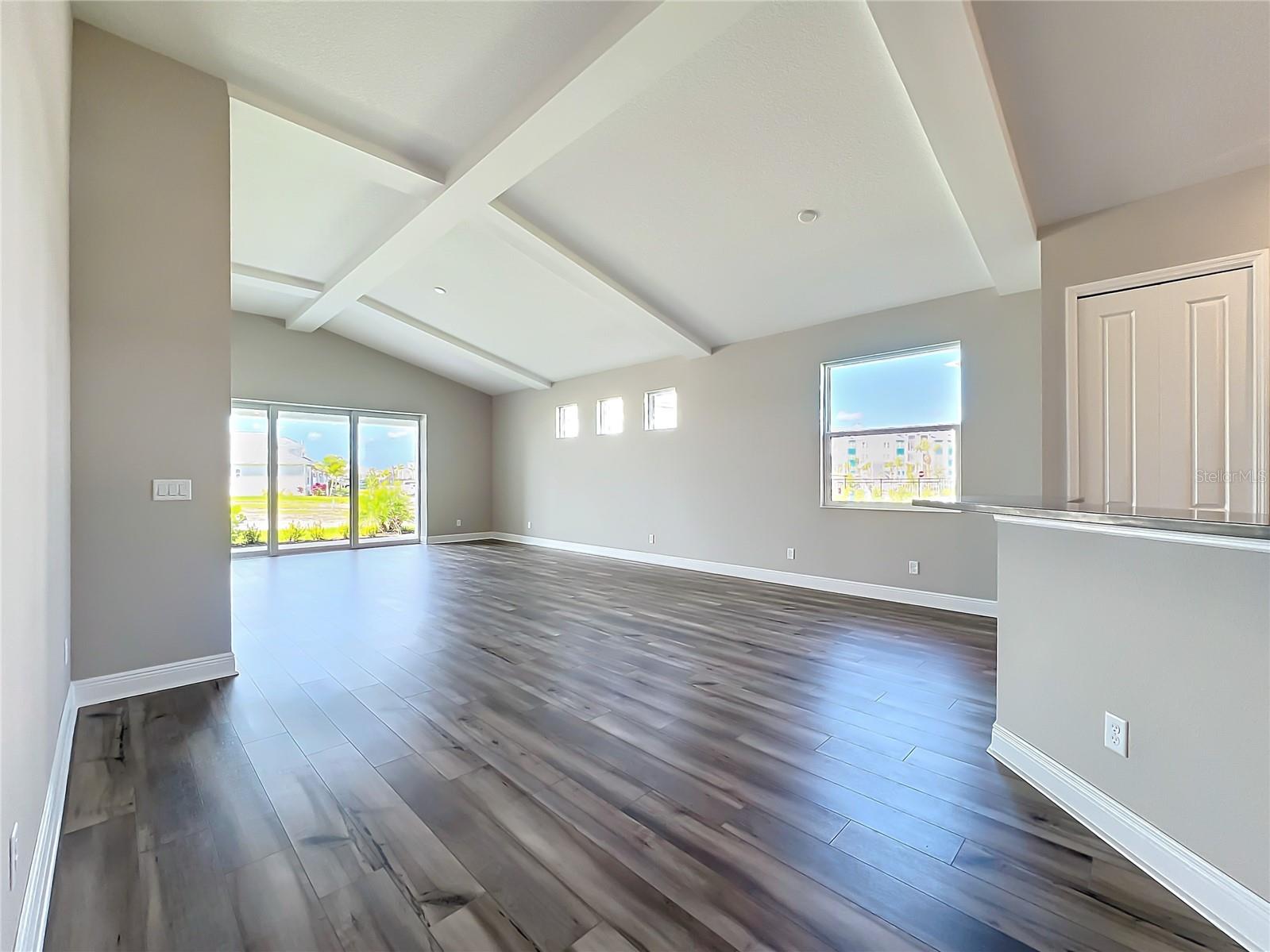 WATERCOLOR PLACE PH II - Residential