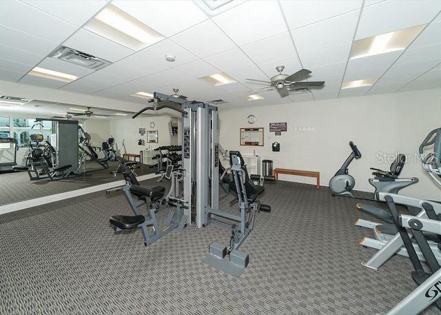 CRESCENT ROYALE - Residential