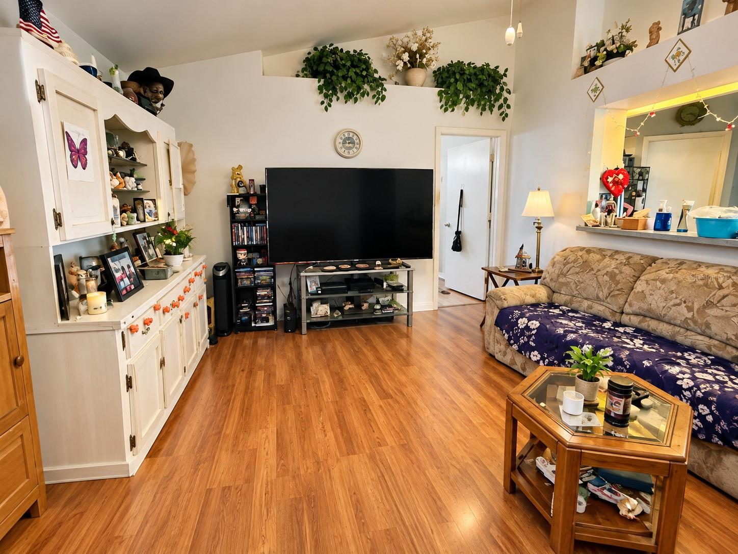 5295 BRICKELL DRIVE