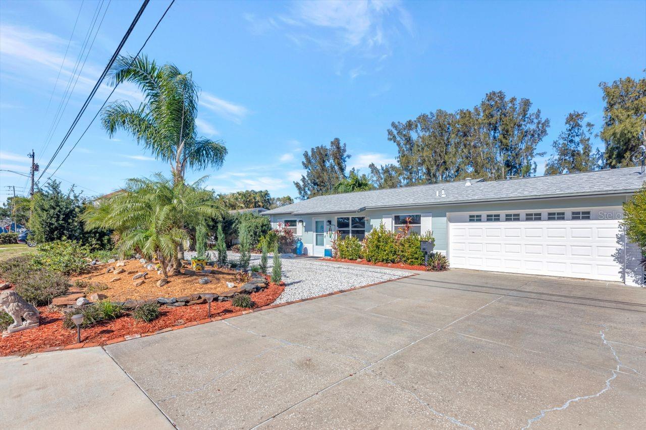 SANS SOUCI ESTATES - Residential