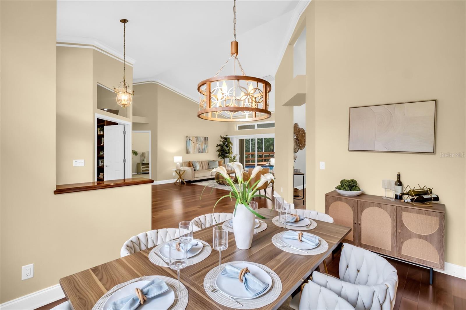 1404 EAST LAKE WOODLANDS PARKWAY