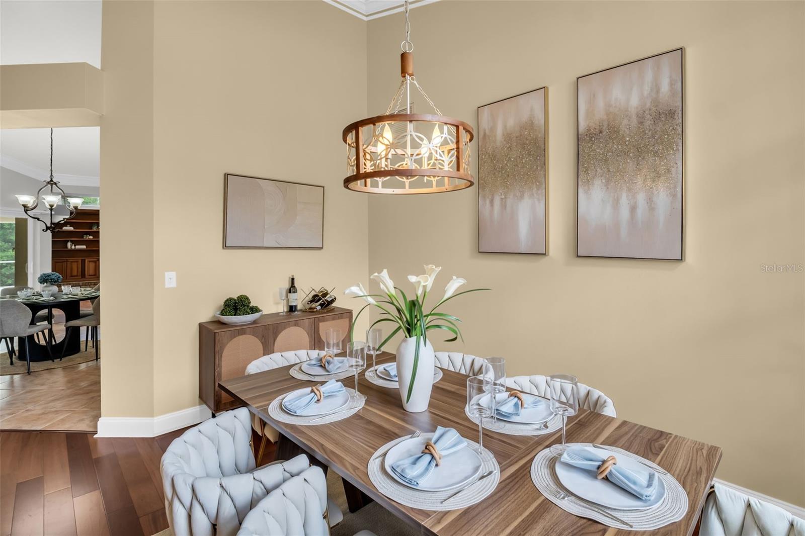 1404 EAST LAKE WOODLANDS PARKWAY