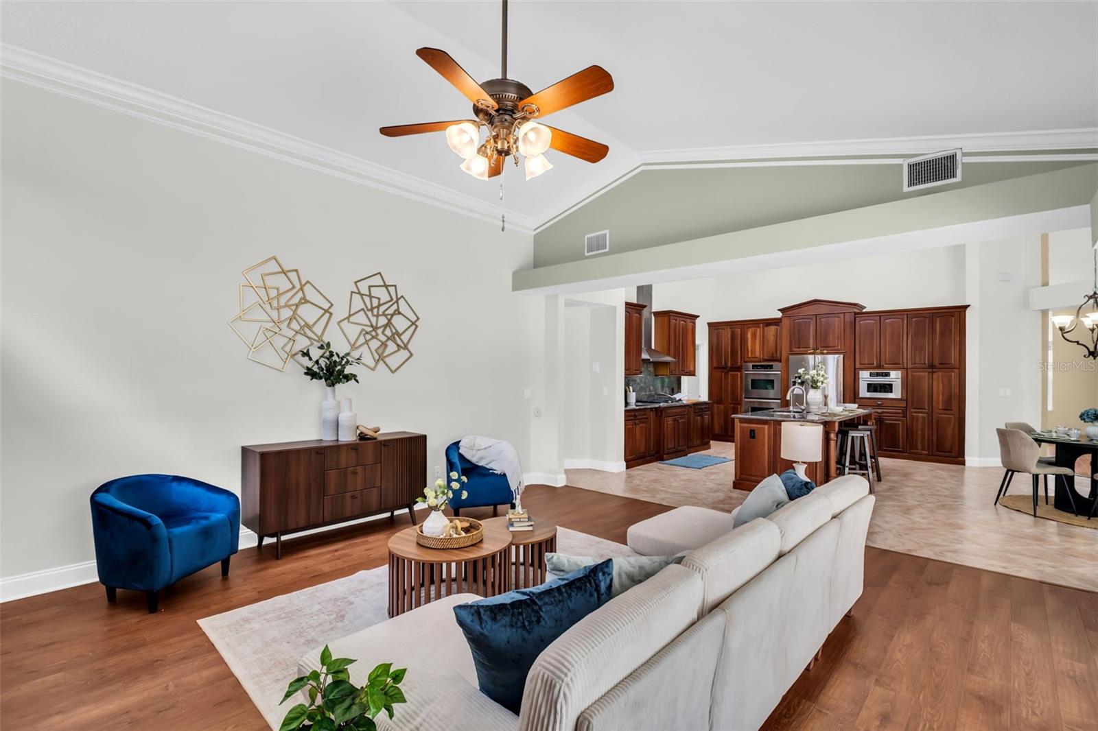 GREENHAVEN UNIT THREE - Residential