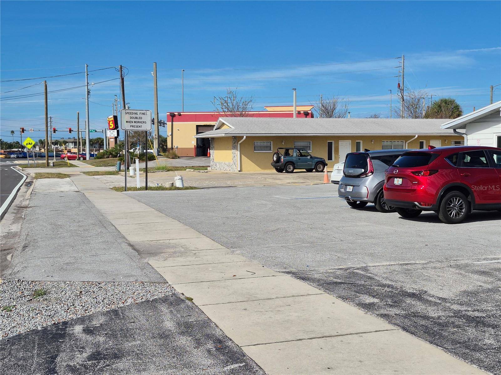 JASMINE HEIGHTS - Commercial Sale