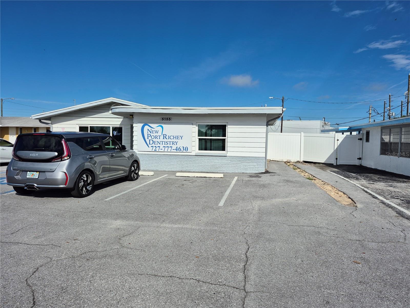 JASMINE HEIGHTS - Commercial Sale