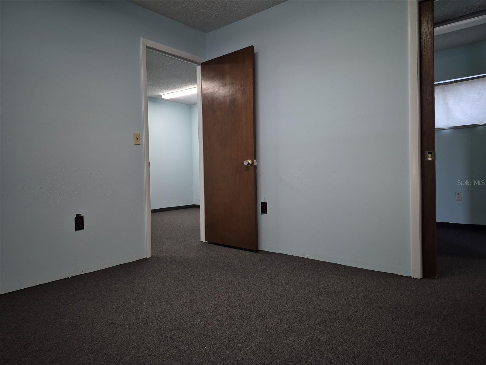 JASMINE HEIGHTS - Commercial Sale