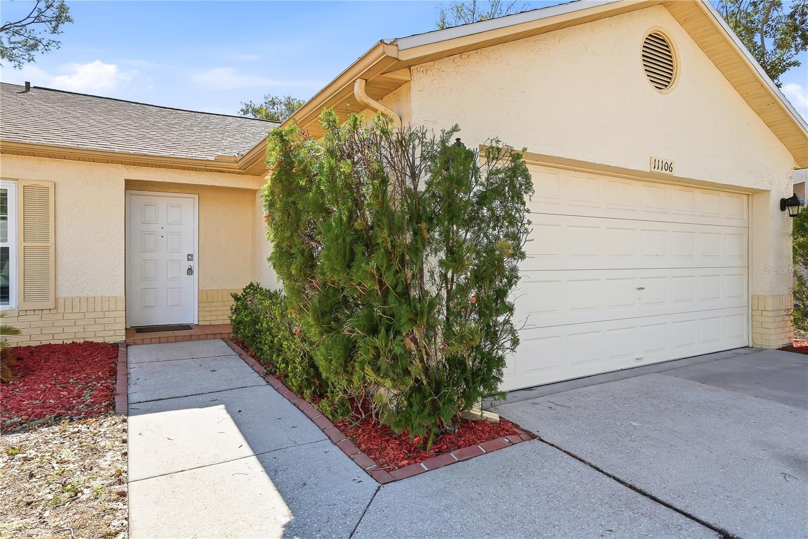 11106 WINDPOINT DRIVE W