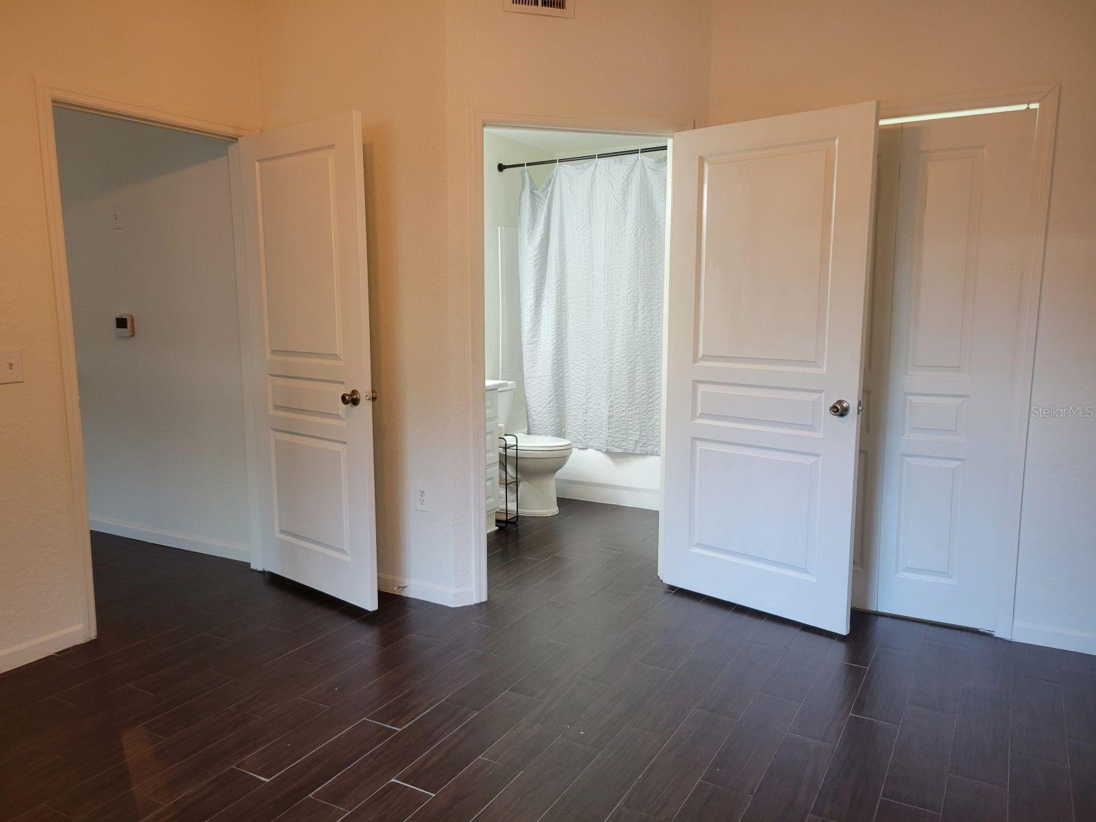 JADE AT TAMPA PALMS A CONDOMIN - Residential Lease