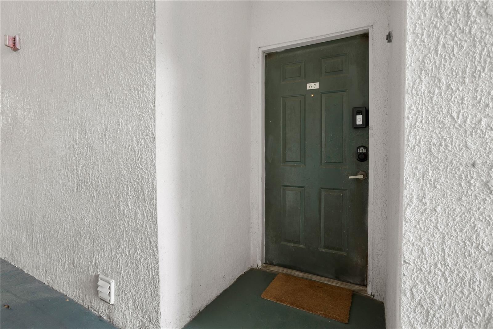 JADE AT TAMPA PALMS A CONDOMIN - Residential Lease