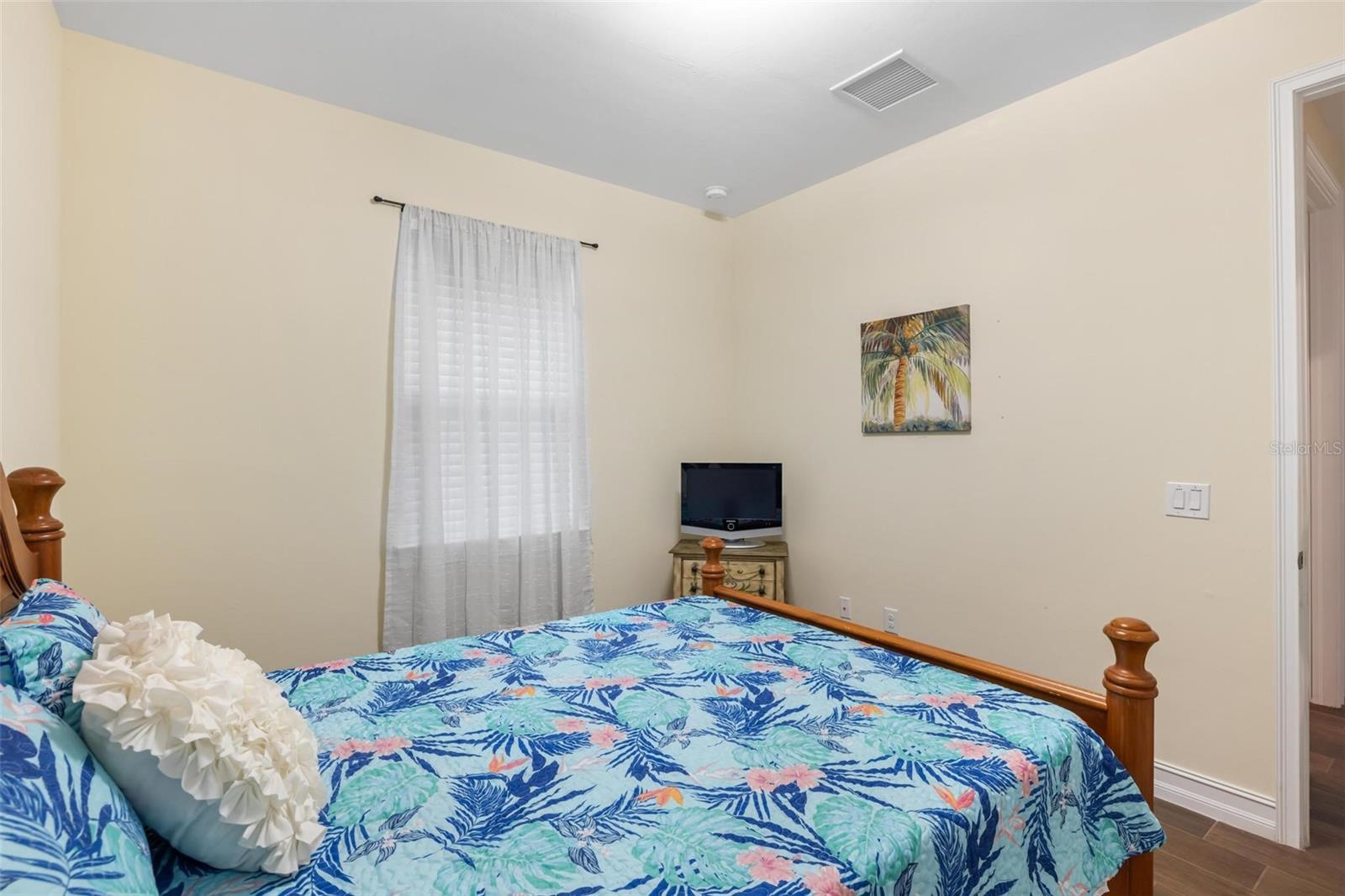 TOSCANA ISLES UNIT1 - Residential