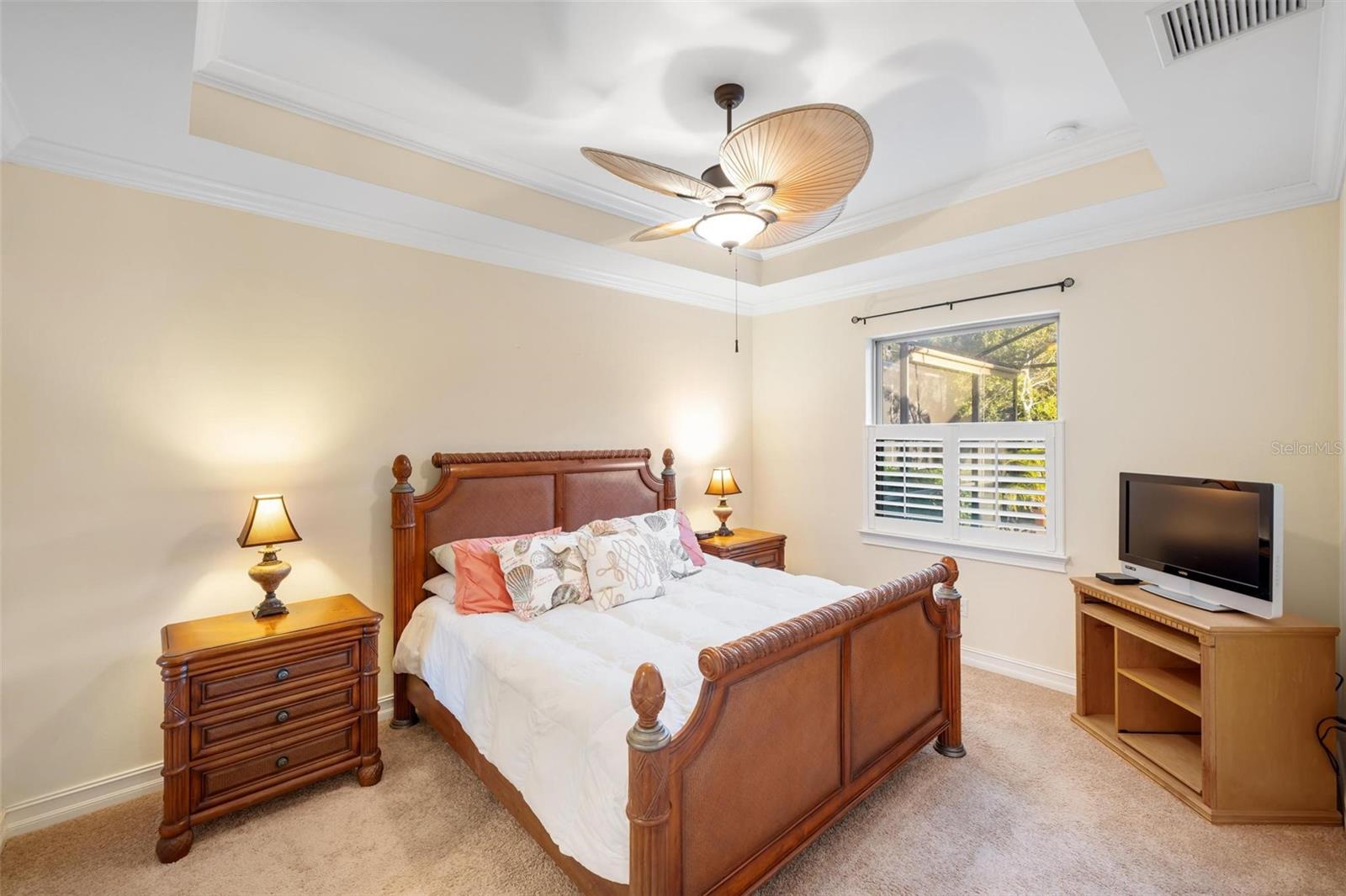 TOSCANA ISLES UNIT1 - Residential