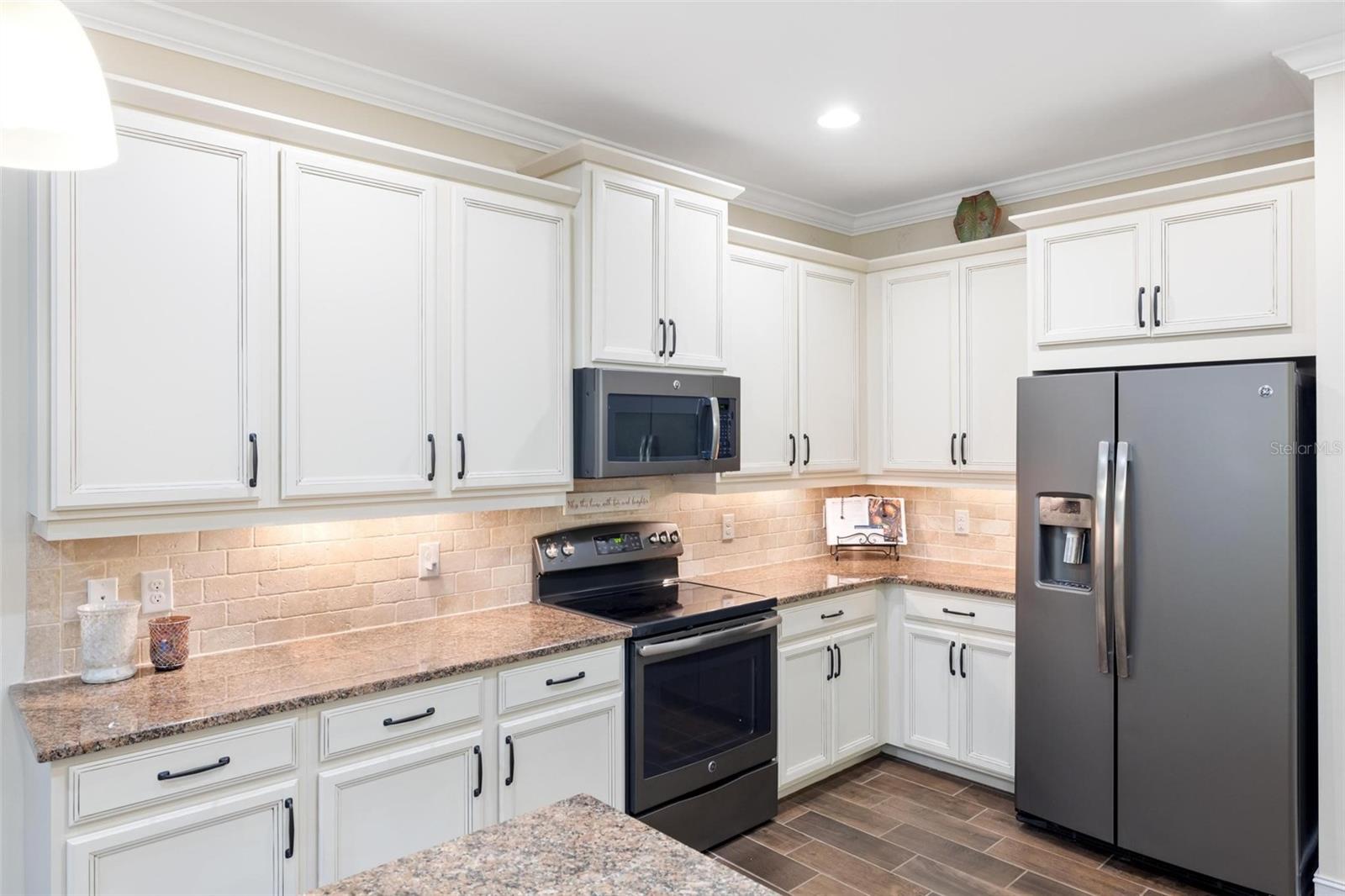 TOSCANA ISLES UNIT1 - Residential
