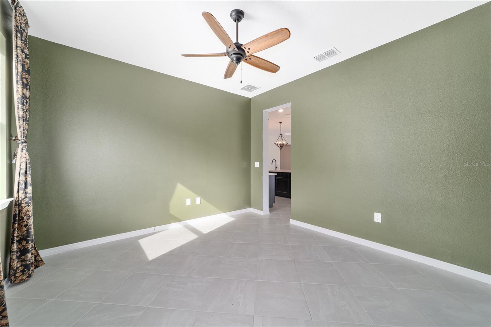 CALESA TOWNSHIP - Residential