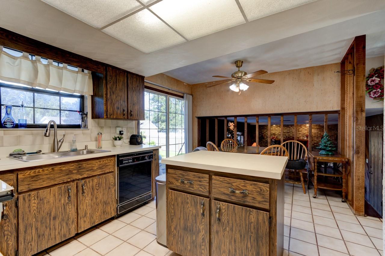453 MERRIMAC DRIVE