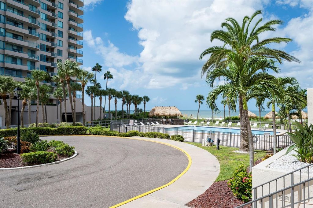 Photo of 1480 Gulf Boulevard #901, Clearwater Beach, FL 33767 (MLS # TB8433924)