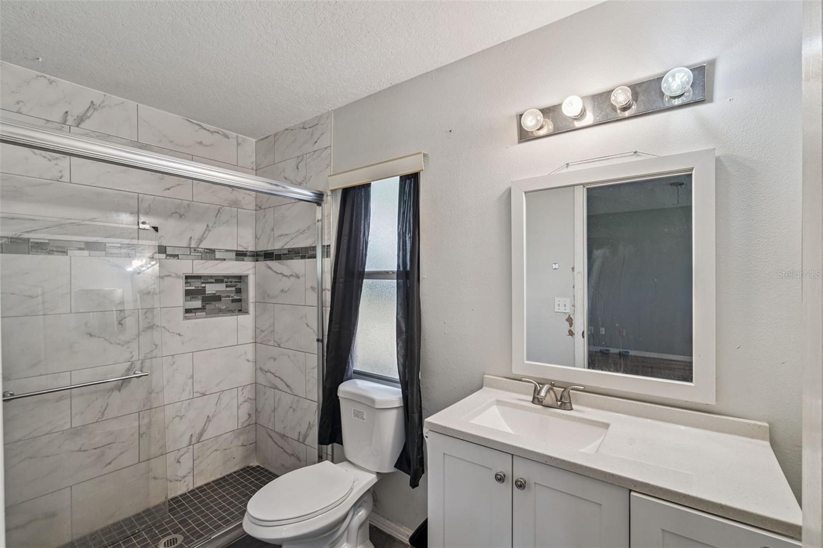 CHELSEA PARC - Residential