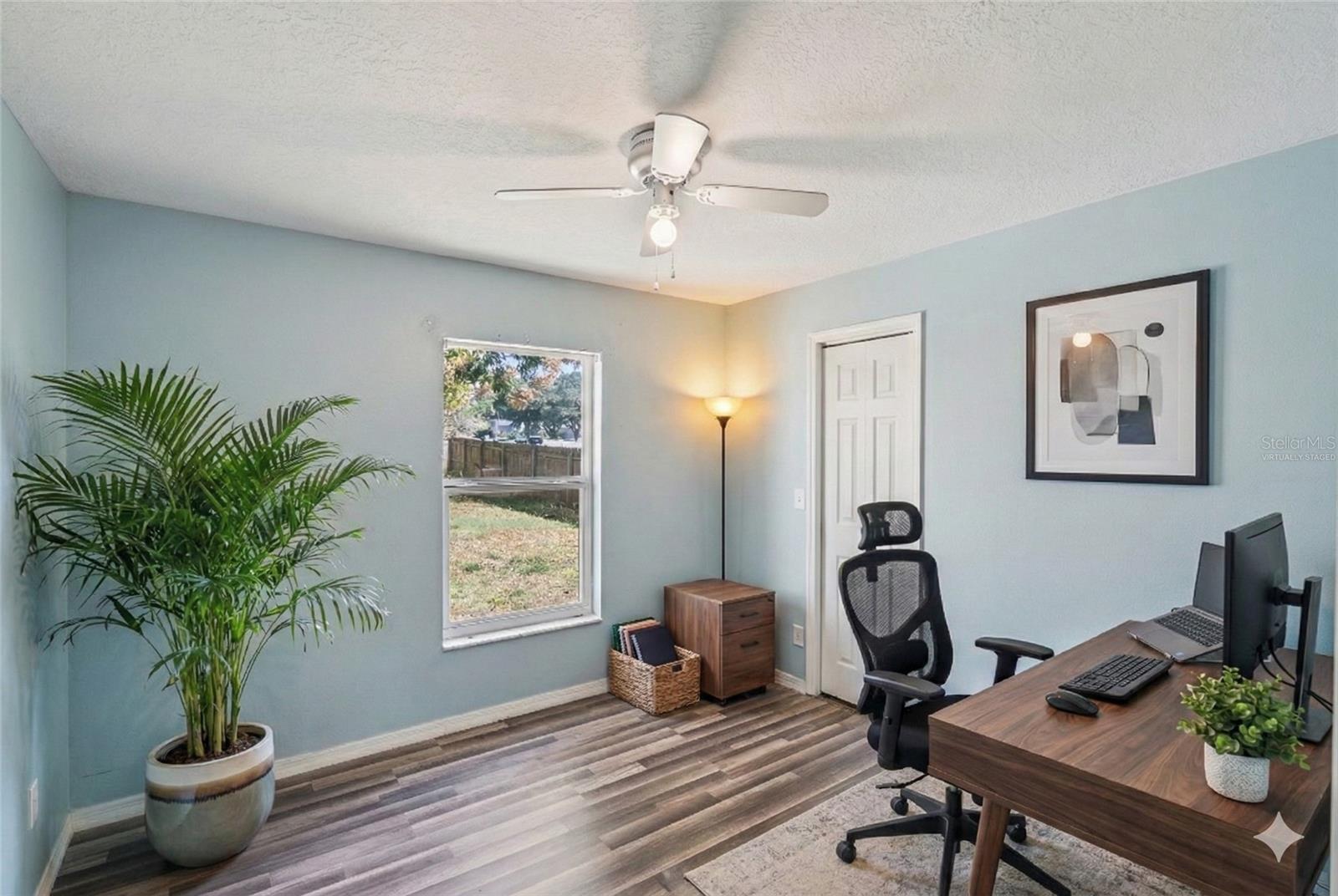 CHELSEA PARC - Residential