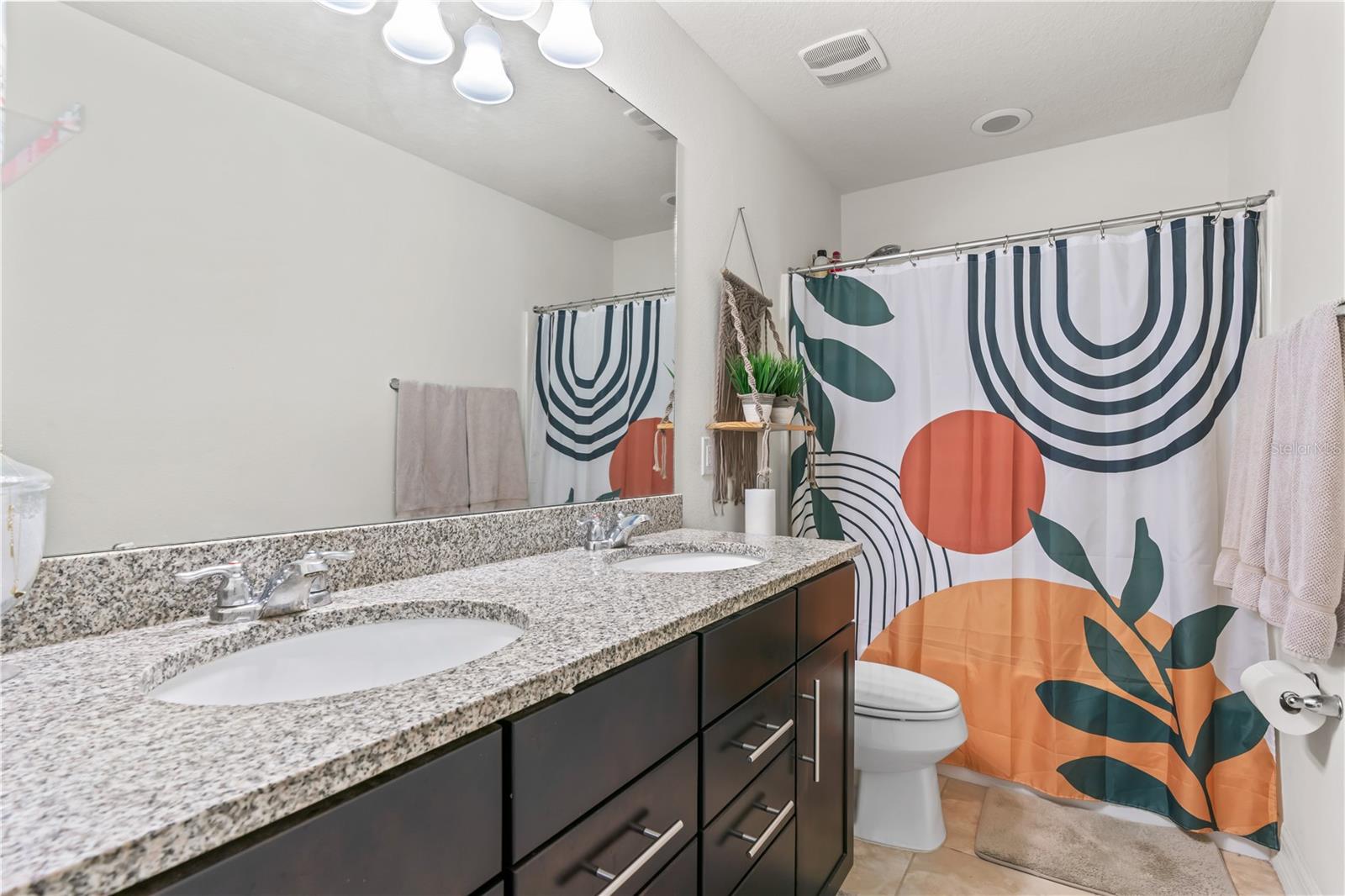 MAGNOLIA PARK NORTHEAST RESIDE - Residential