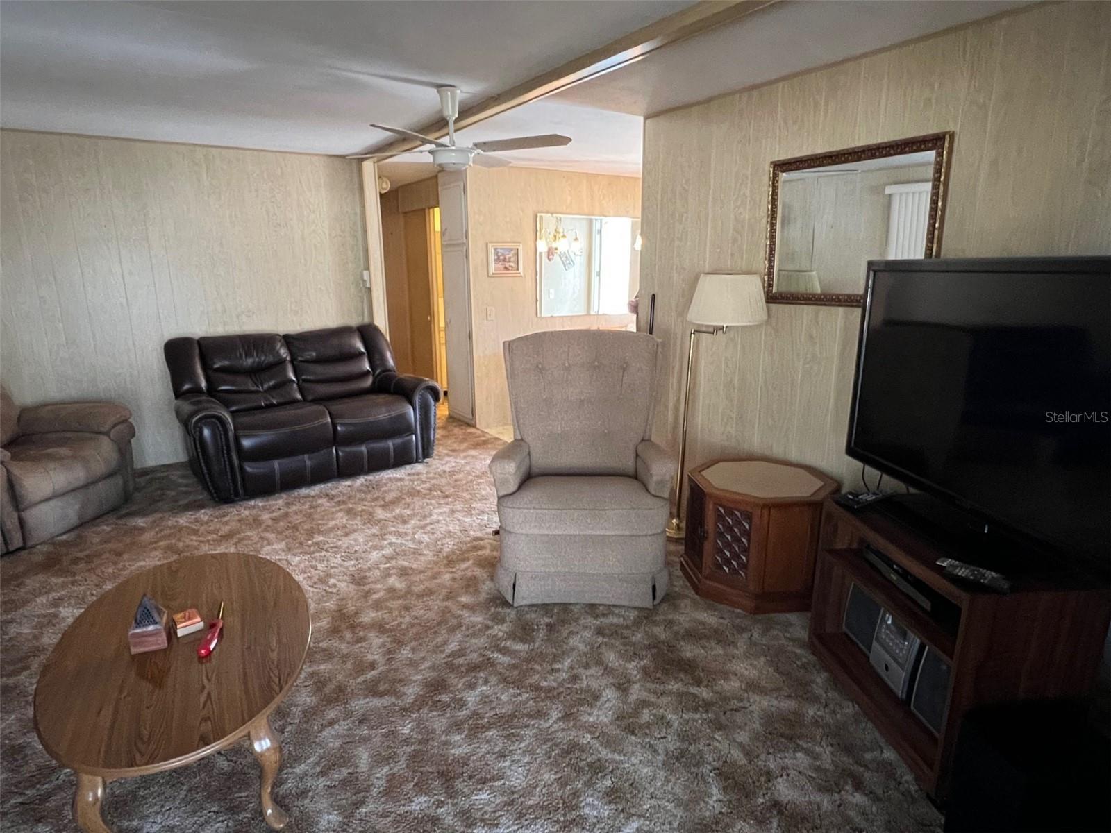 PALM HILL MOBILE HOME PARK UNREC - Residential