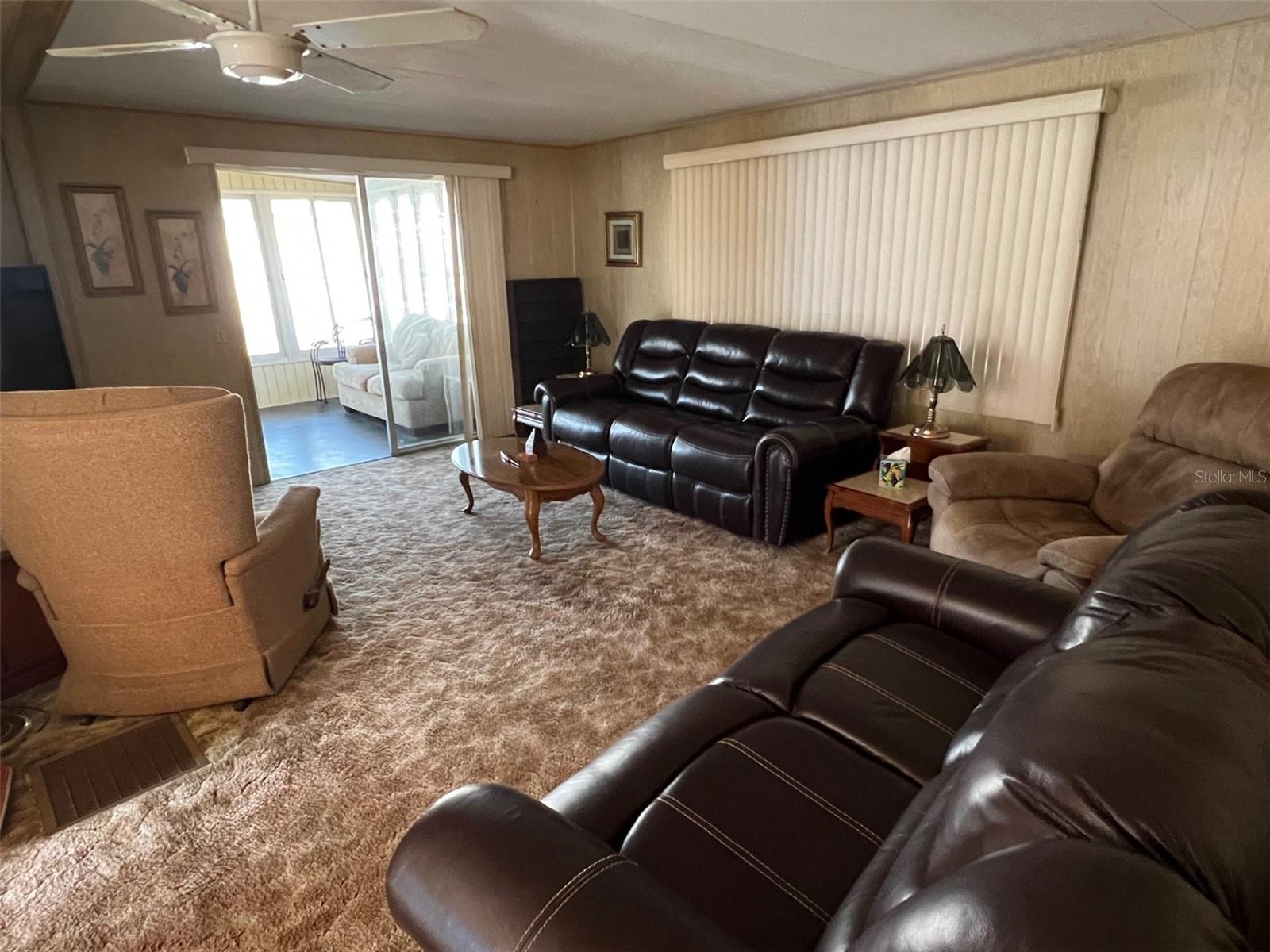 PALM HILL MOBILE HOME PARK UNREC - Residential