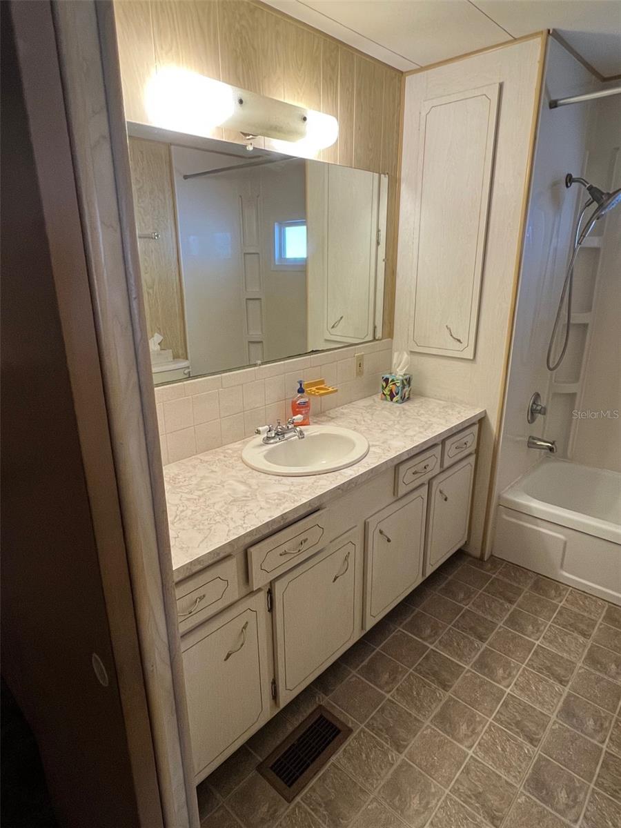 PALM HILL MOBILE HOME PARK UNREC - Residential